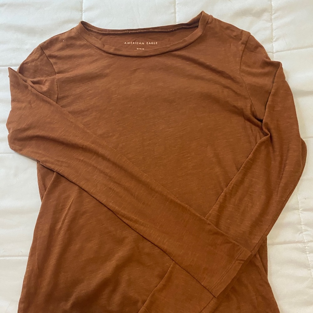 American Eagle Long Sleeve Top